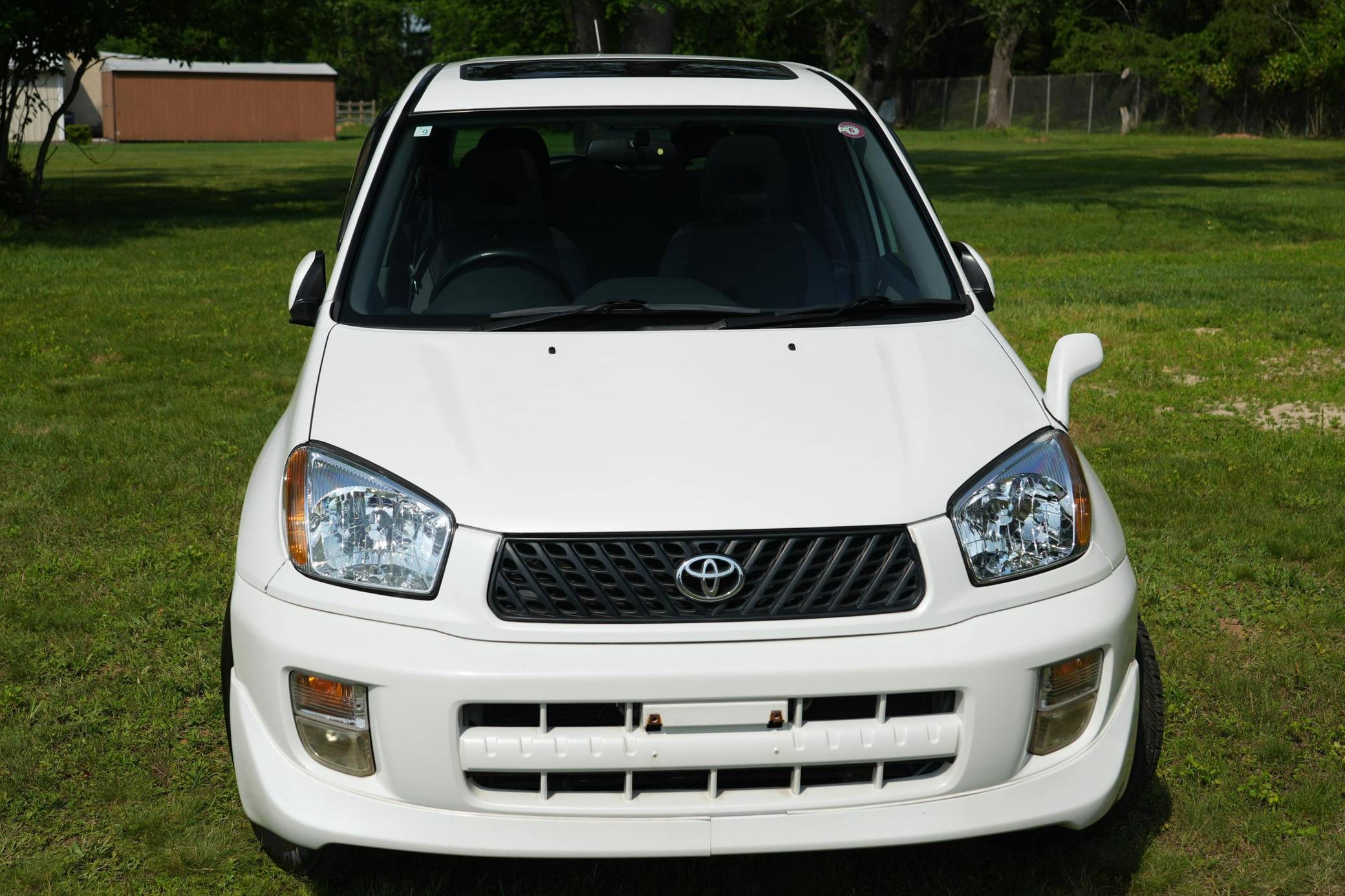2000 Toyota RAV4 J 4WD Exterior 2