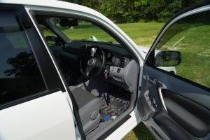 2000 Toyota RAV4 J 4WD Interior 19
