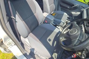2000 Toyota RAV4 J 4WD Interior 2