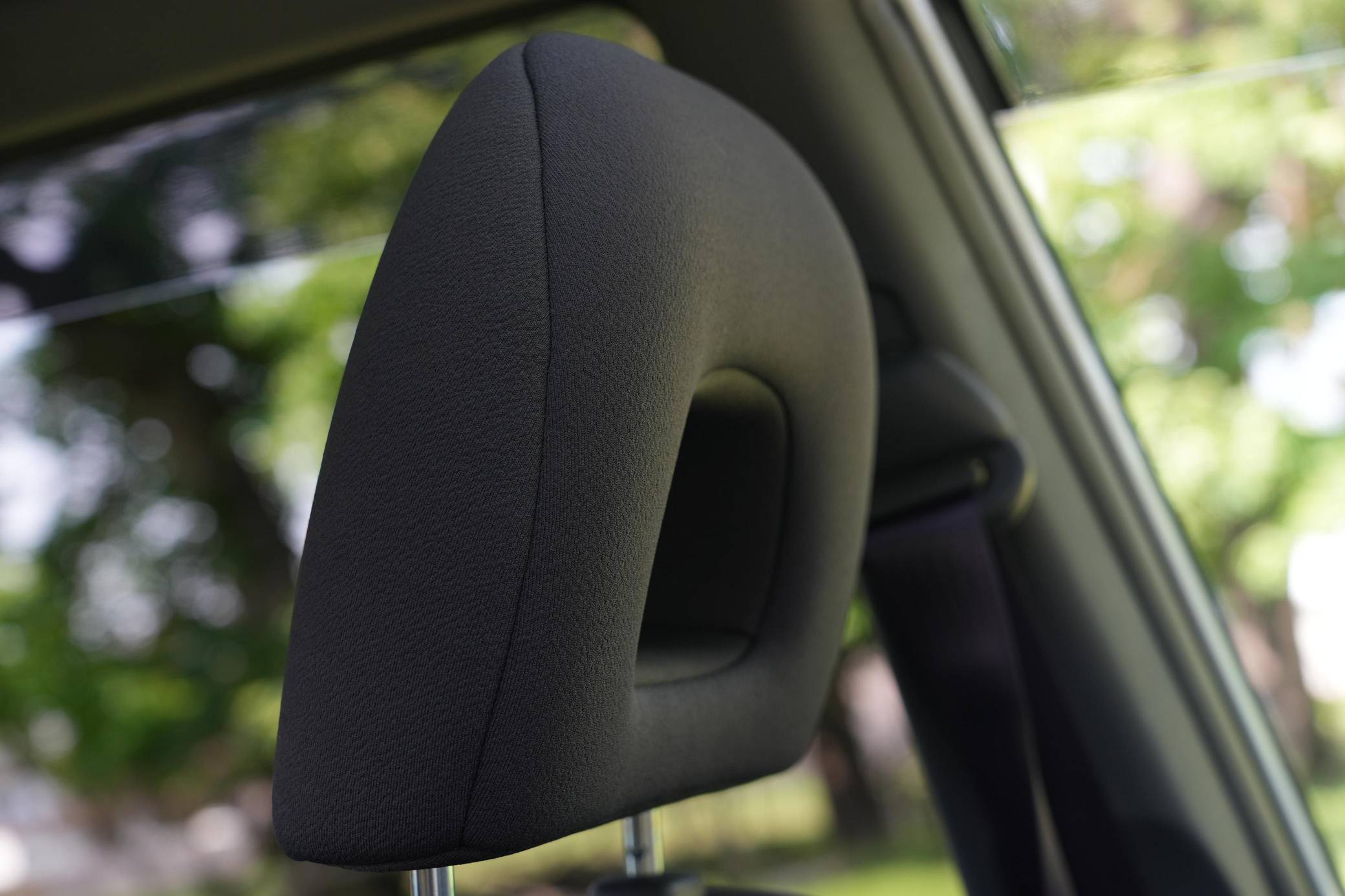 2000 Toyota RAV4 J 4WD Interior 9
