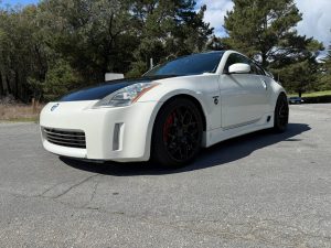 2003 Nissan 350Z Touring Coupe Exterior 10