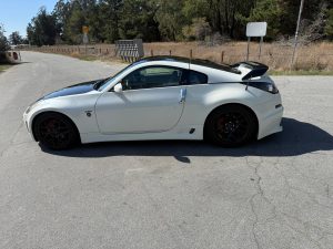2003 Nissan 350Z Touring Coupe Exterior 11