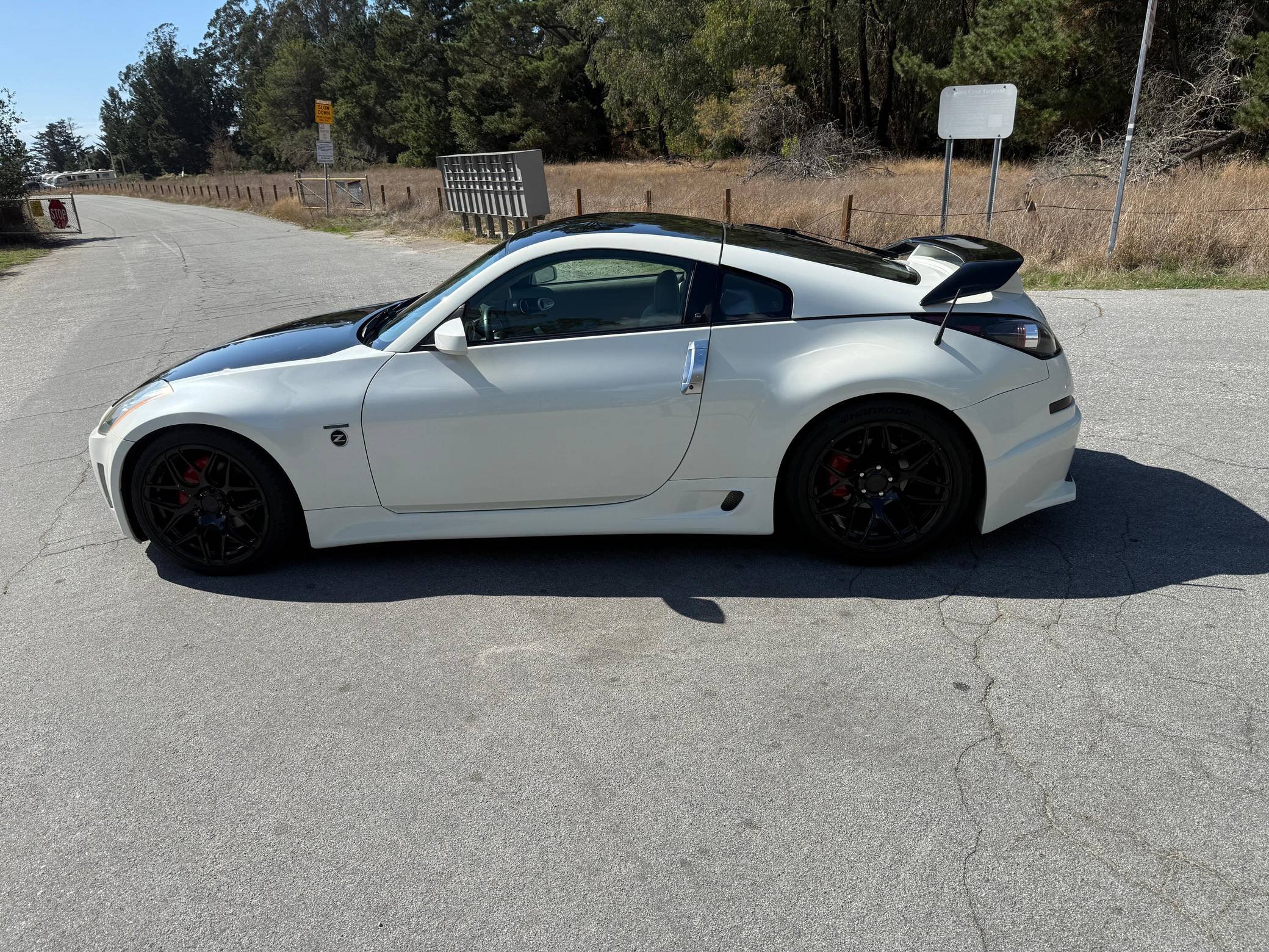 2003 Nissan 350Z Touring Coupe Exterior 11