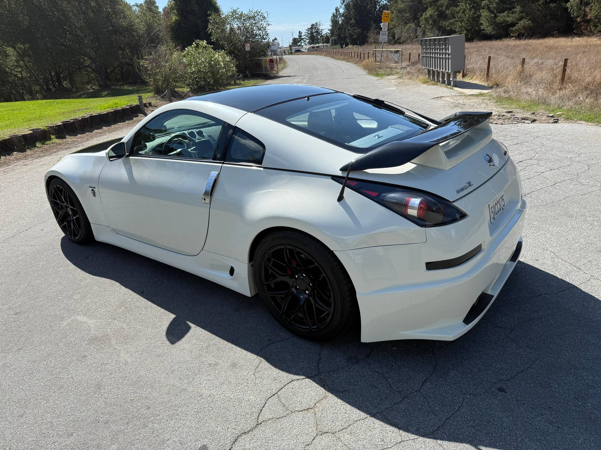 2003 Nissan 350Z Touring Coupe Exterior 12