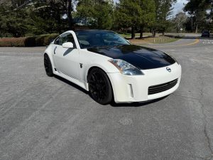 2003 Nissan 350Z Touring Coupe Exterior 18