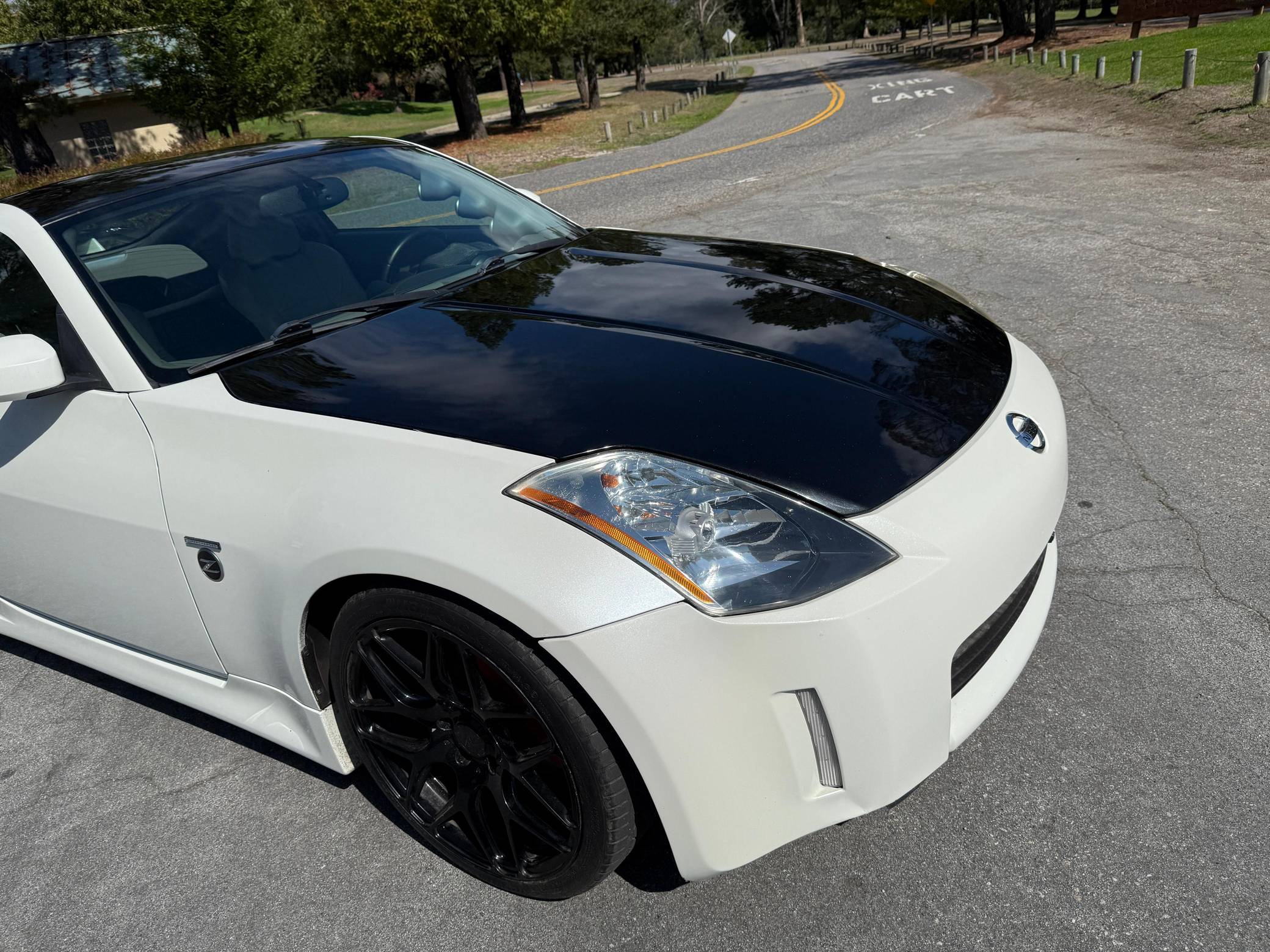 2003 Nissan 350Z Touring Coupe Exterior 20