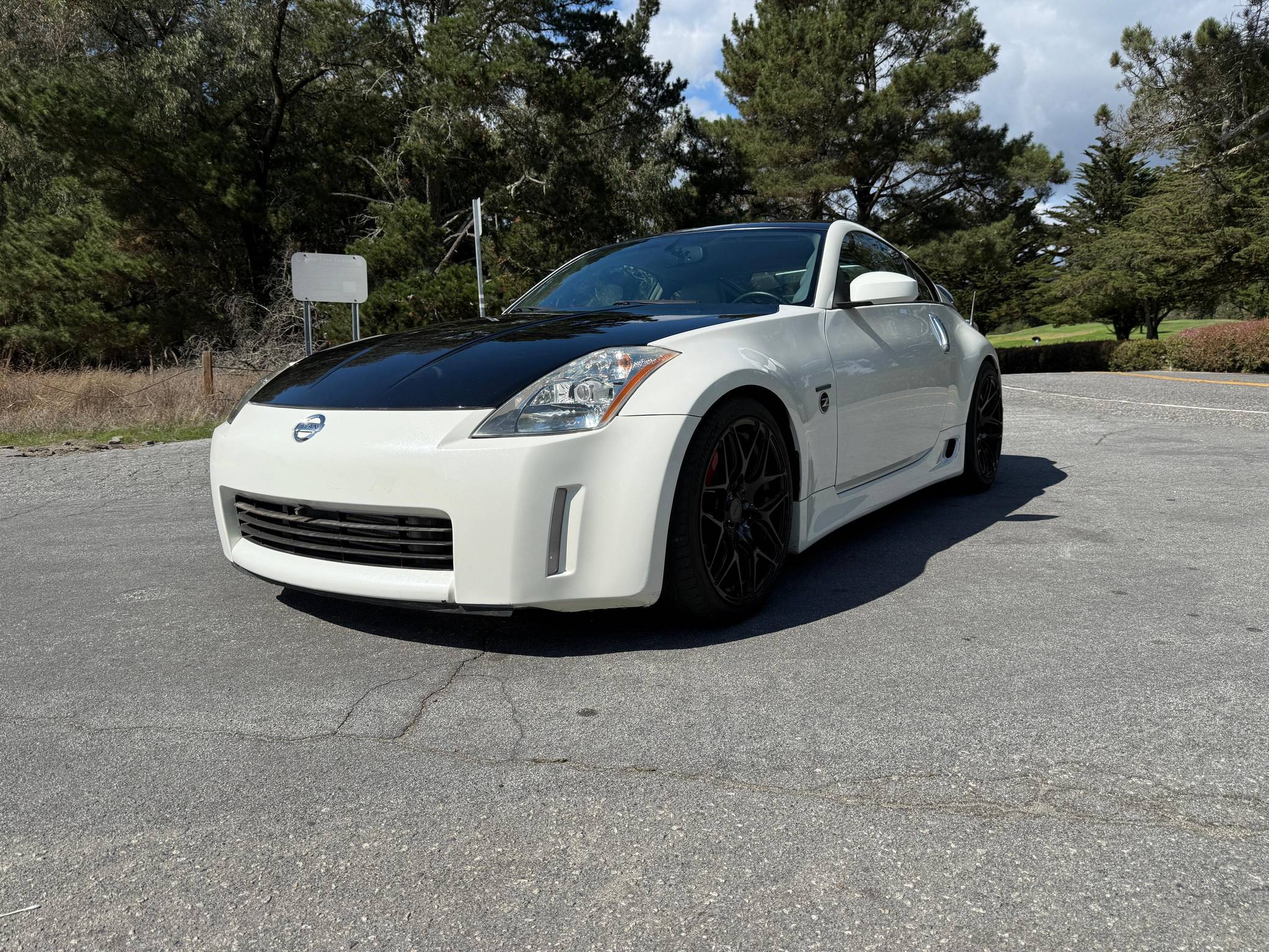 2003 Nissan 350Z Touring Coupe Exterior 8