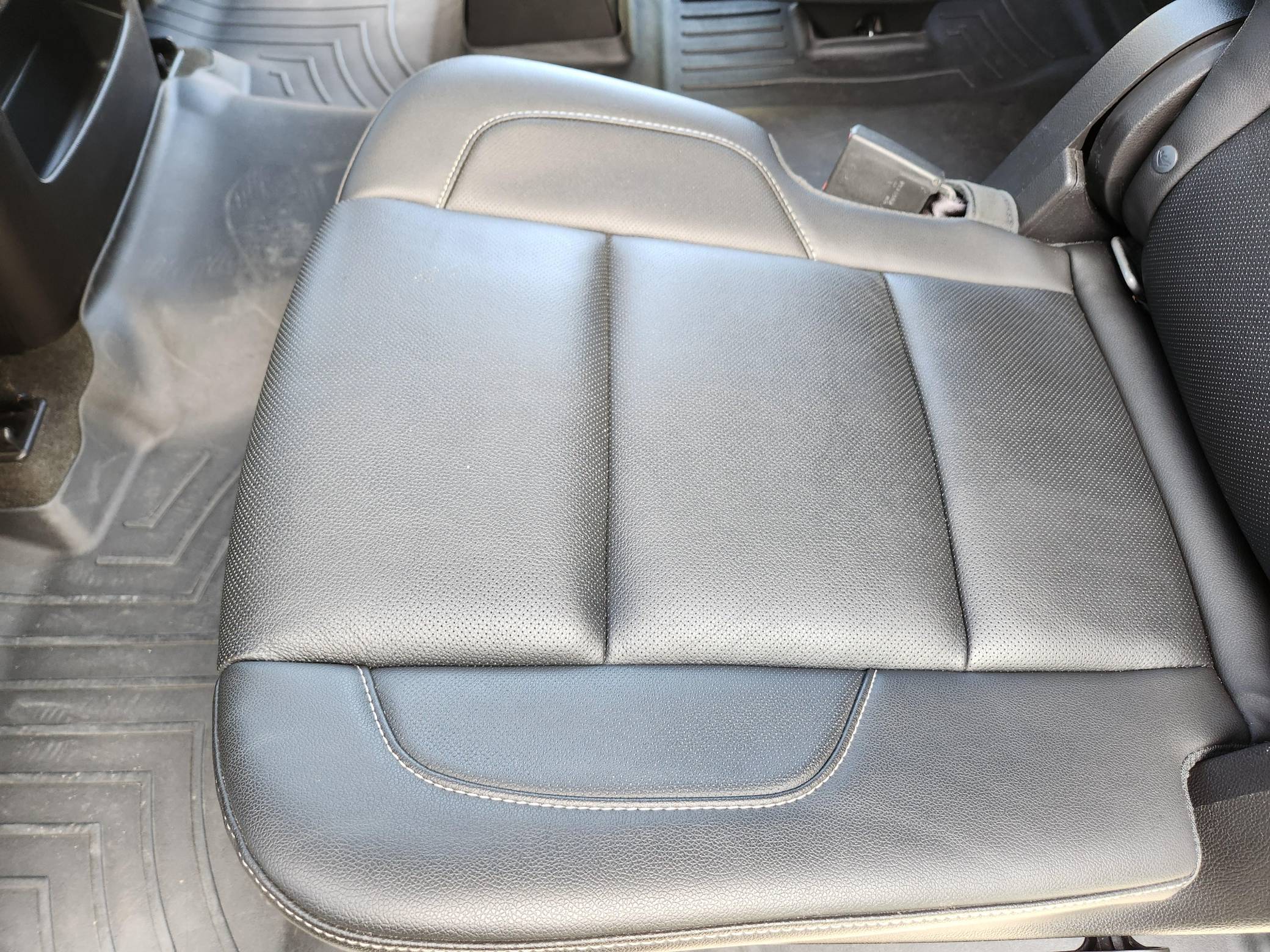 2015 Chevrolet Suburban LTZ Callaway SC480 4x4 Interior 12