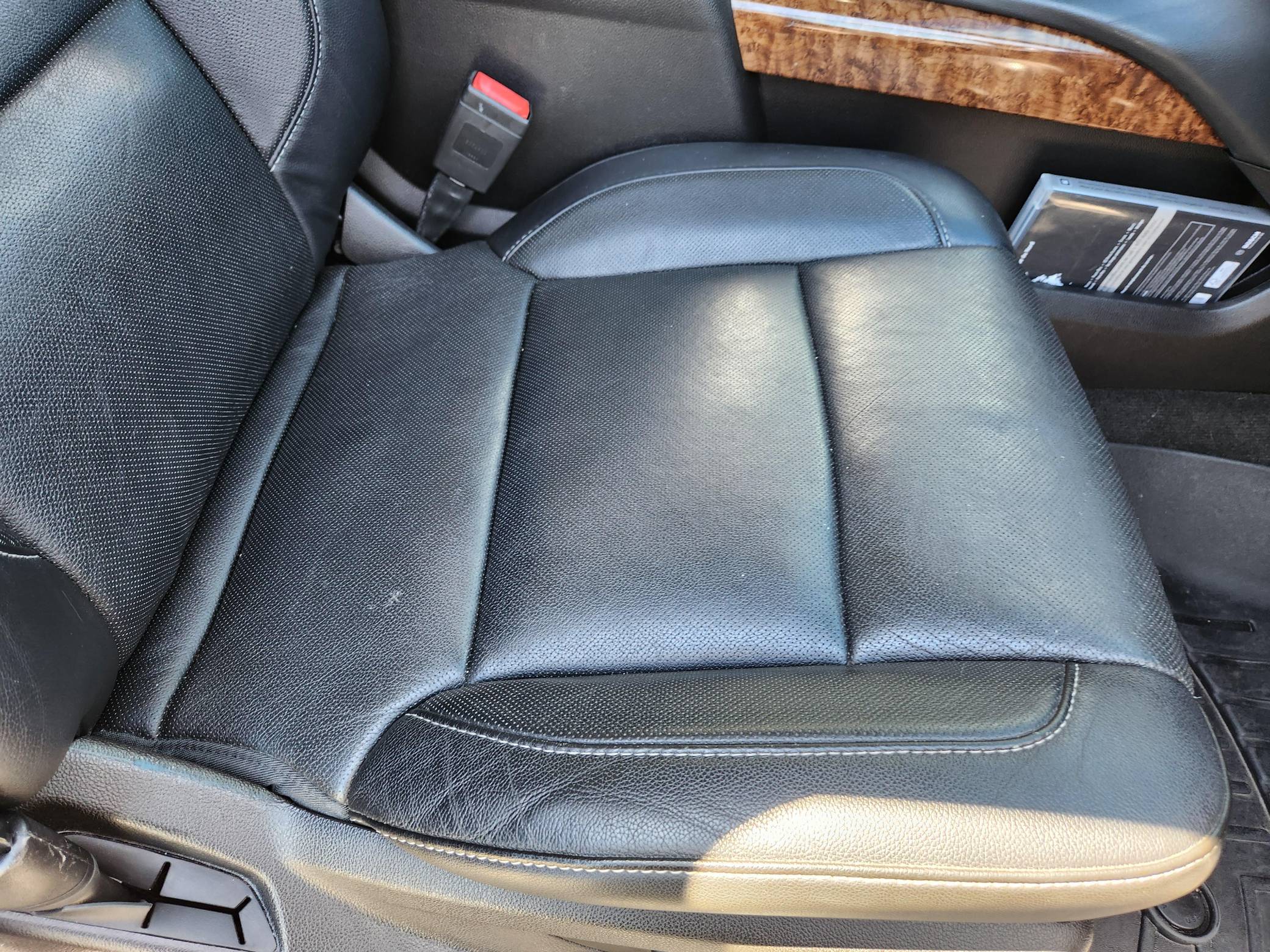 2015 Chevrolet Suburban LTZ Callaway SC480 4x4 Interior 9