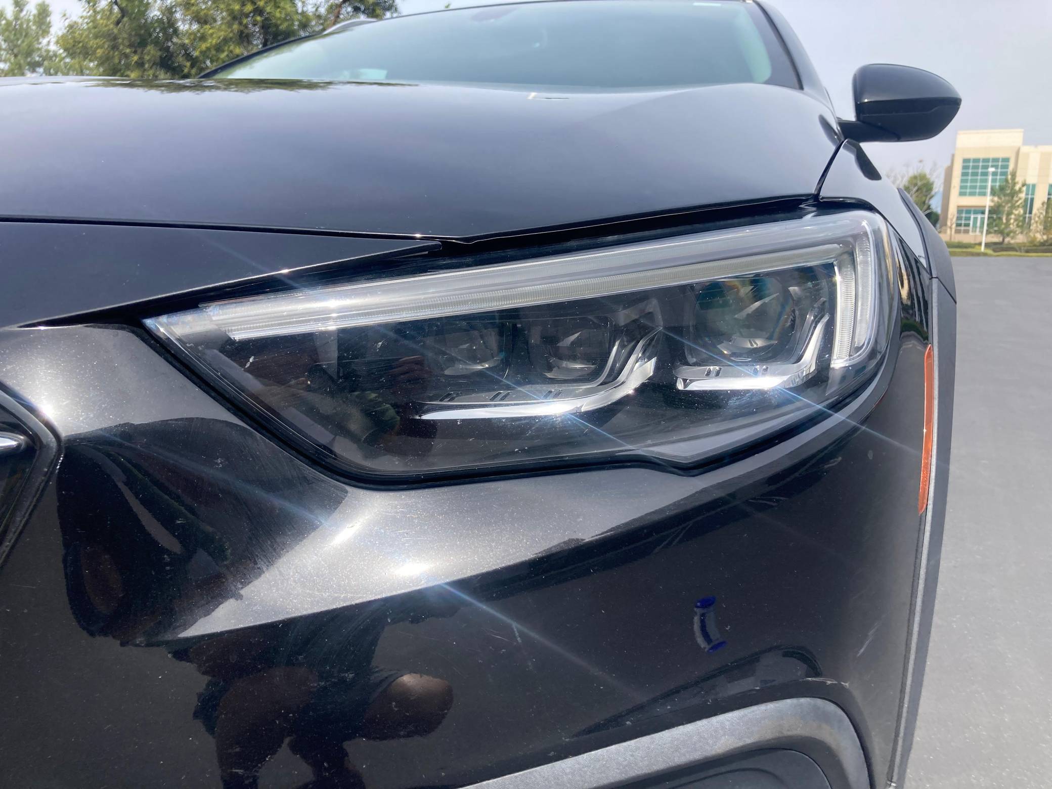 2018 Buick Regal TourX Exterior 11