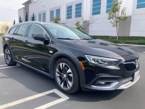 2018 Buick Regal TourX Exterior 9