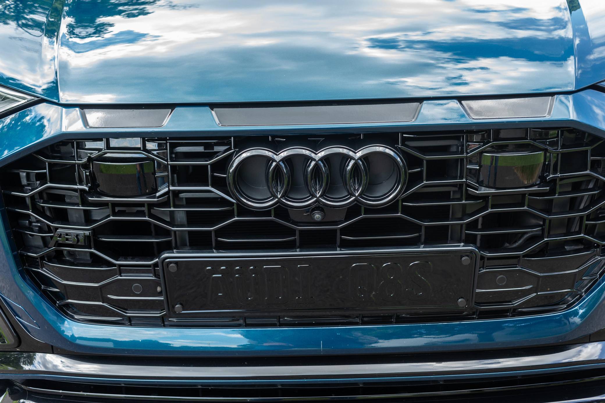 2019 Audi Q8 Exterior 13