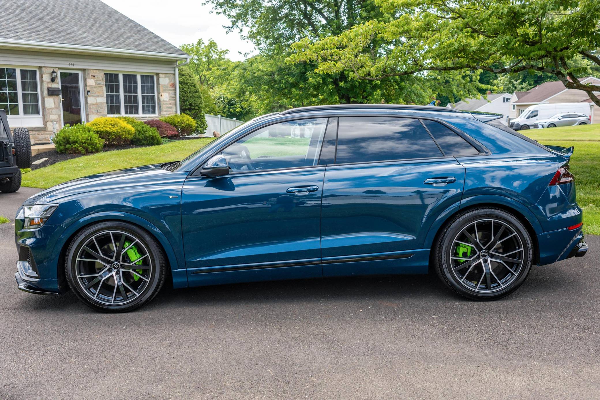 2019 Audi Q8 Exterior 3