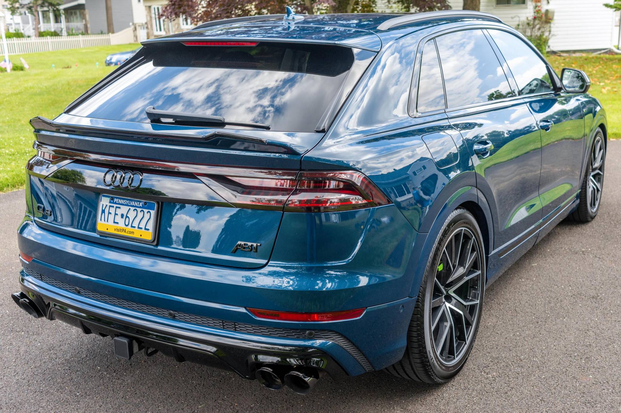 2019 Audi Q8 Exterior 4