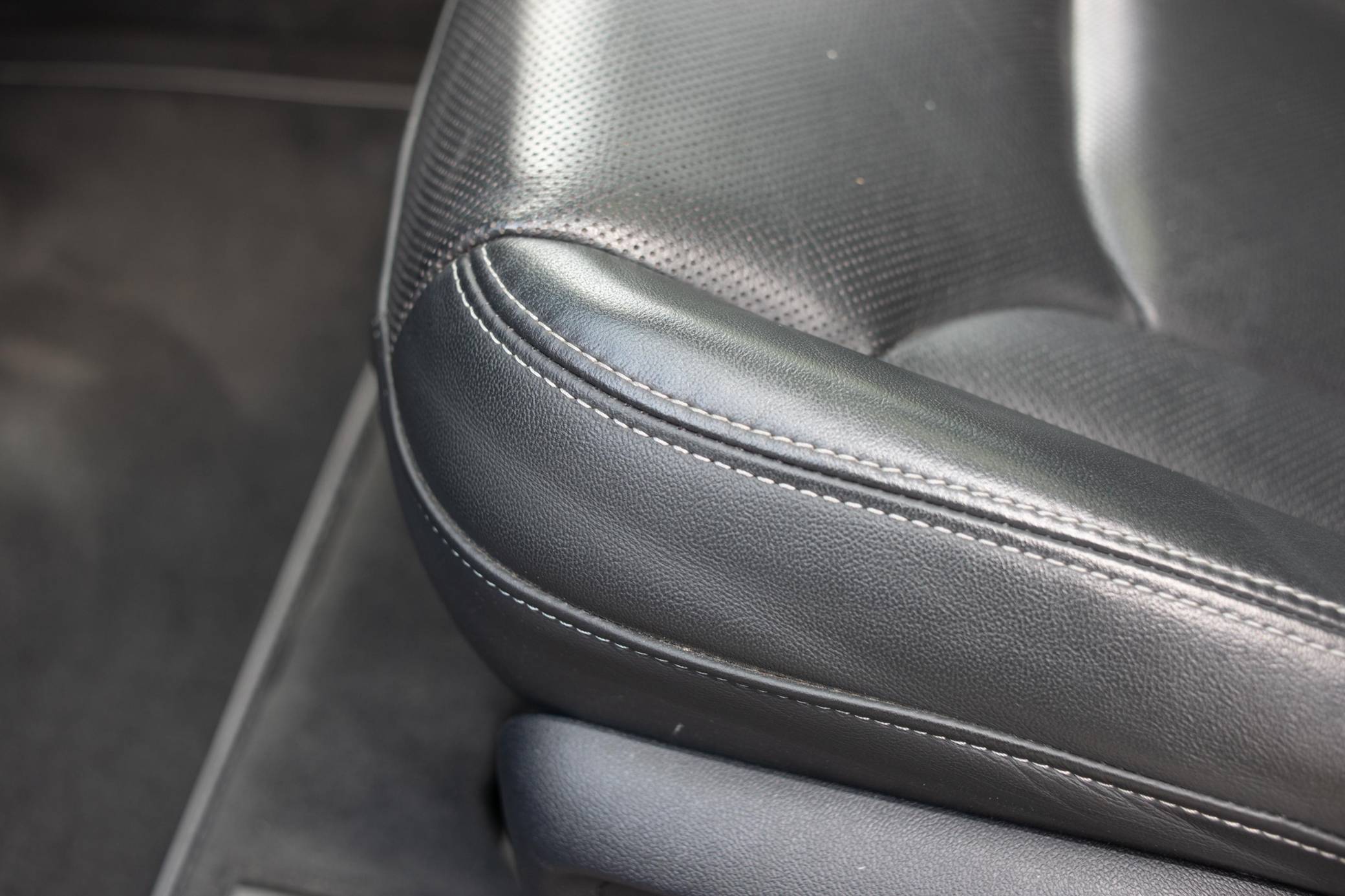2019 Audi Q8 Interior 6