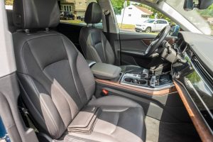 2019 Audi Q8 Interior 8