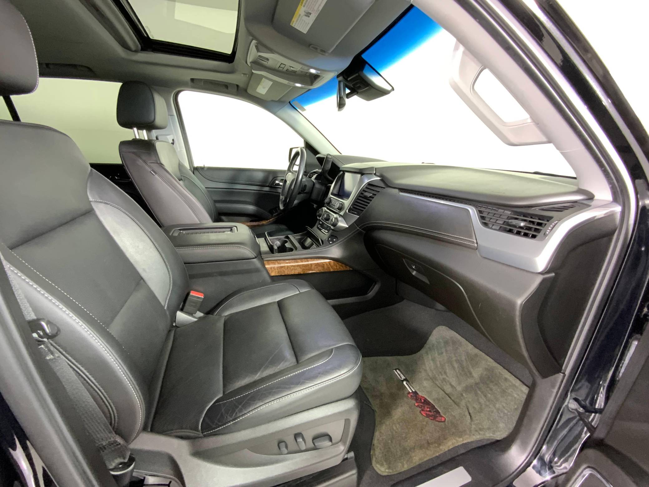2019 Chevrolet Tahoe RST Callaway SC560 4x4 Interior 10