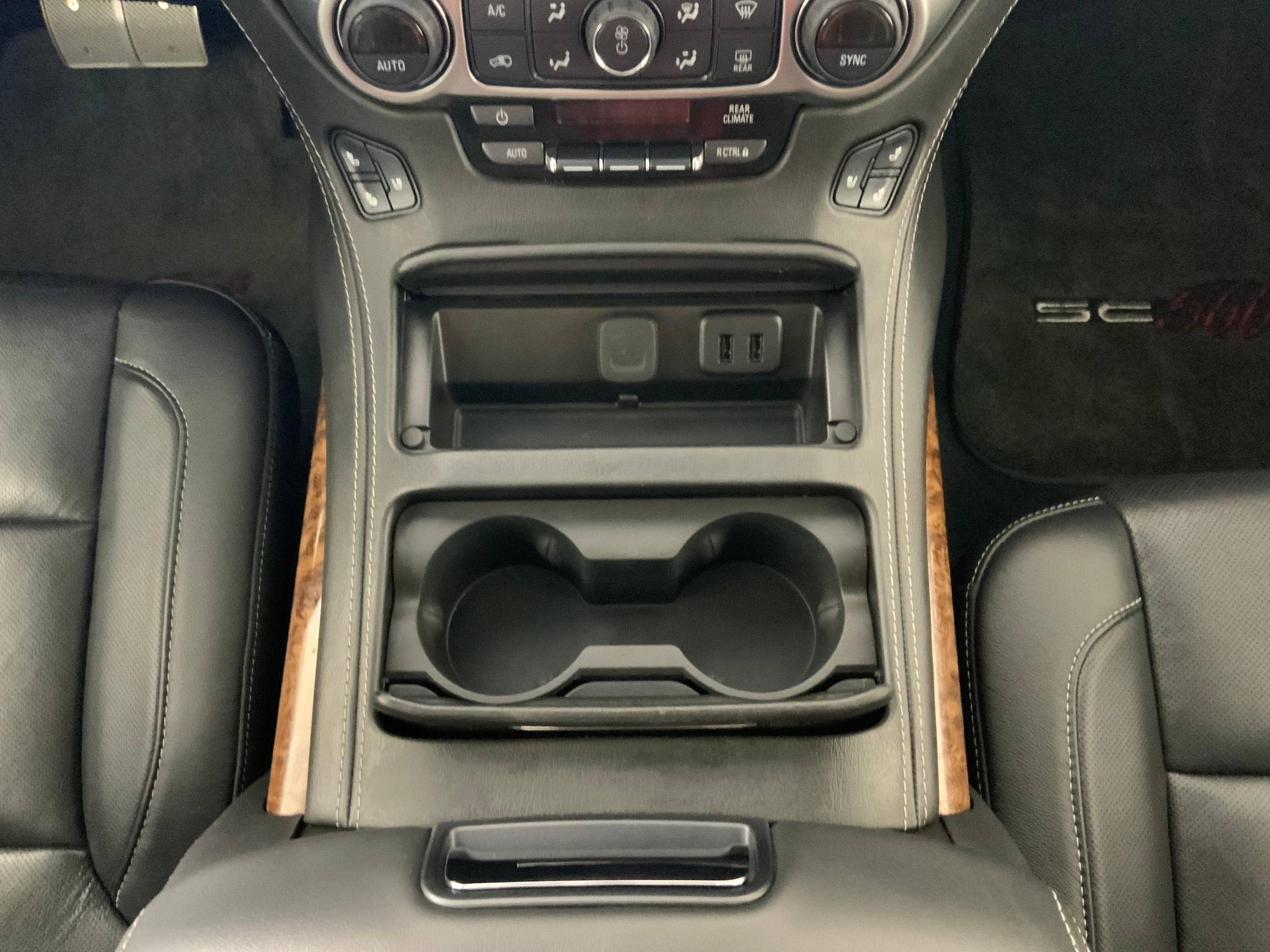2019 Chevrolet Tahoe RST Callaway SC560 4x4 Interior 11