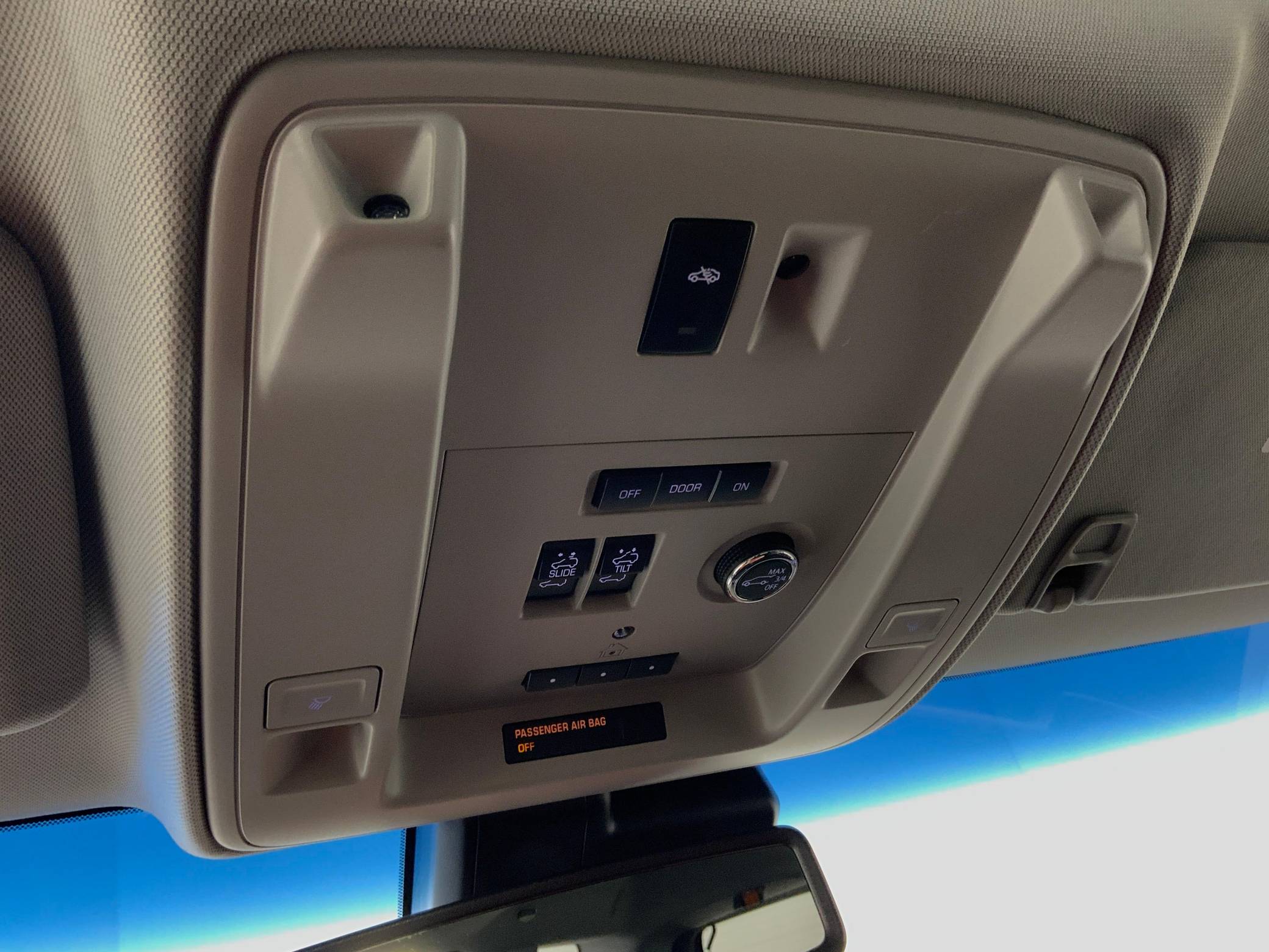2019 Chevrolet Tahoe RST Callaway SC560 4x4 Interior 14