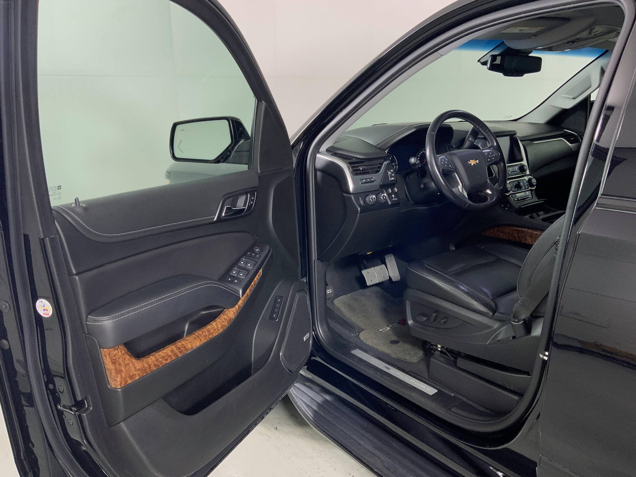 2019 Chevrolet Tahoe RST Callaway SC560 4x4 Interior 15