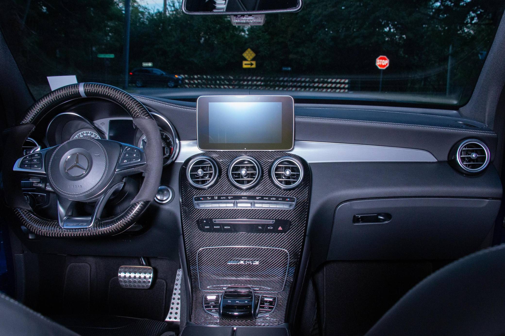 2019 Mercedes-AMG GLC 63 Interior 1