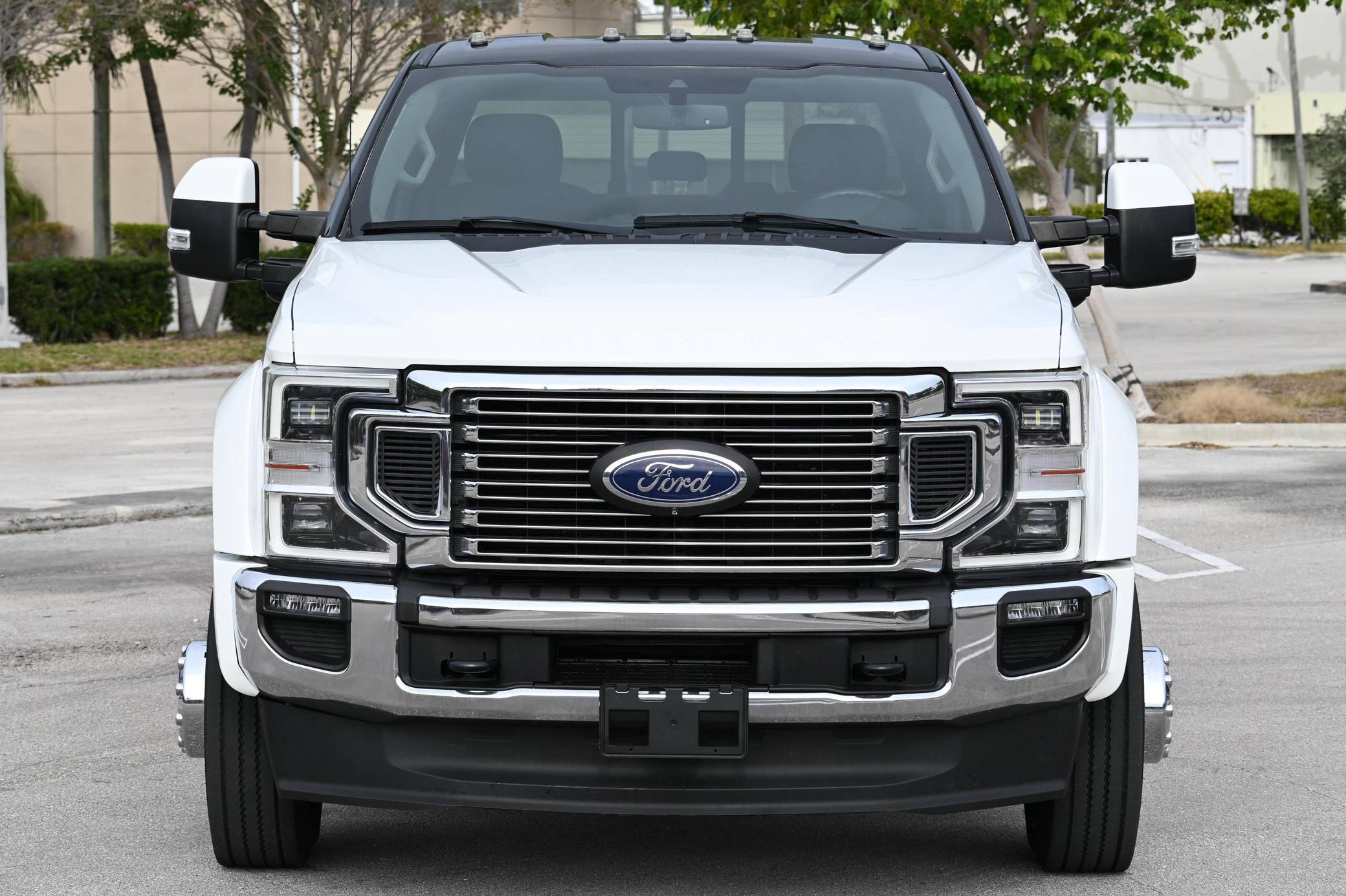 2020 Ford F-450 Super Duty Lariat 4x4 Exterior 2
