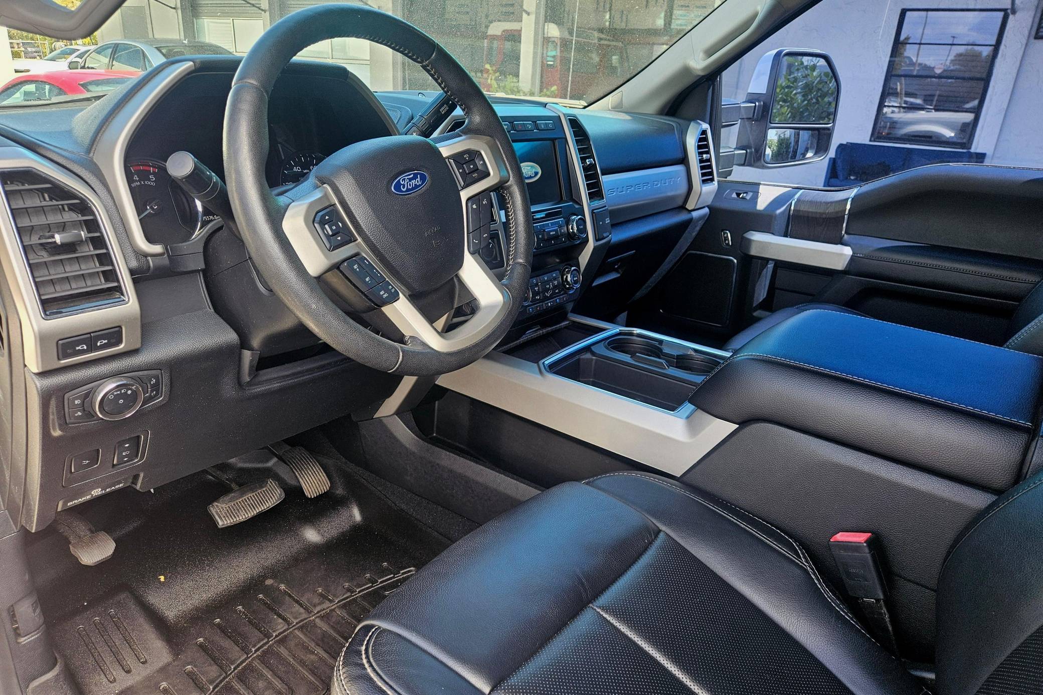 2020 Ford F-450 Super Duty Lariat 4x4 Interior 1