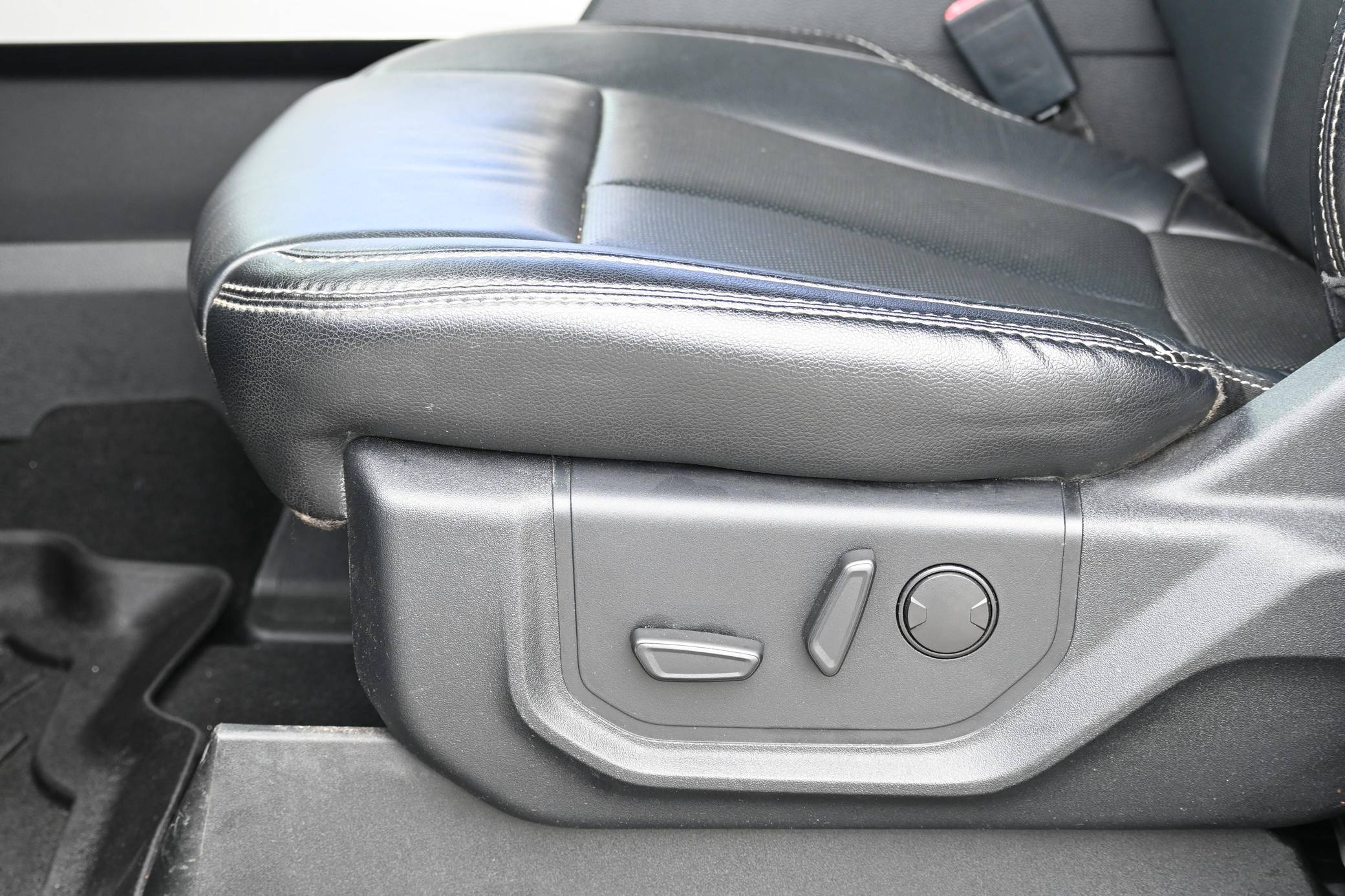 2020 Ford F-450 Super Duty Lariat 4x4 Interior 7