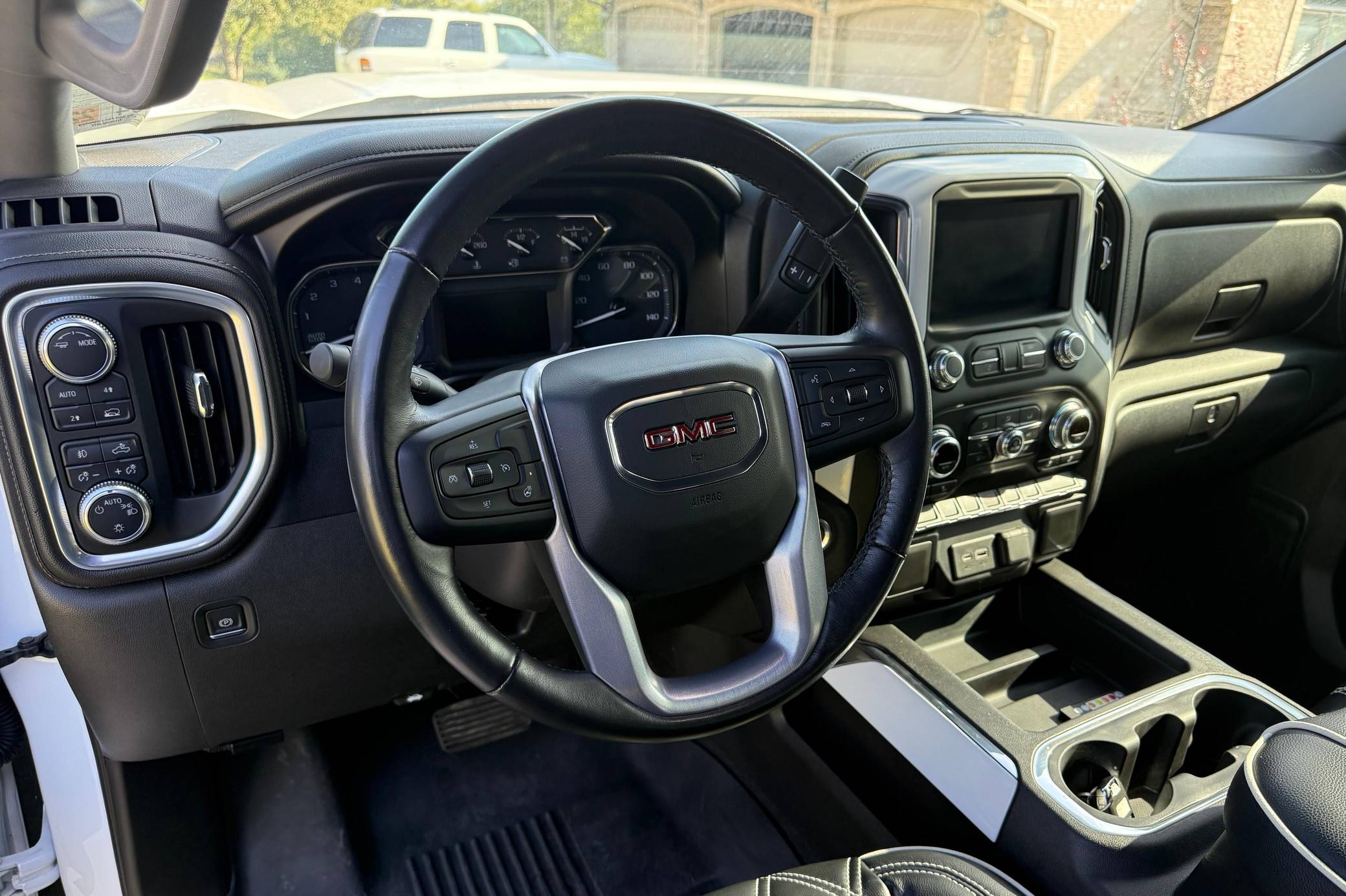 2020 GMC Sierra 1500 Elevation Edition 4x4 Interior 1