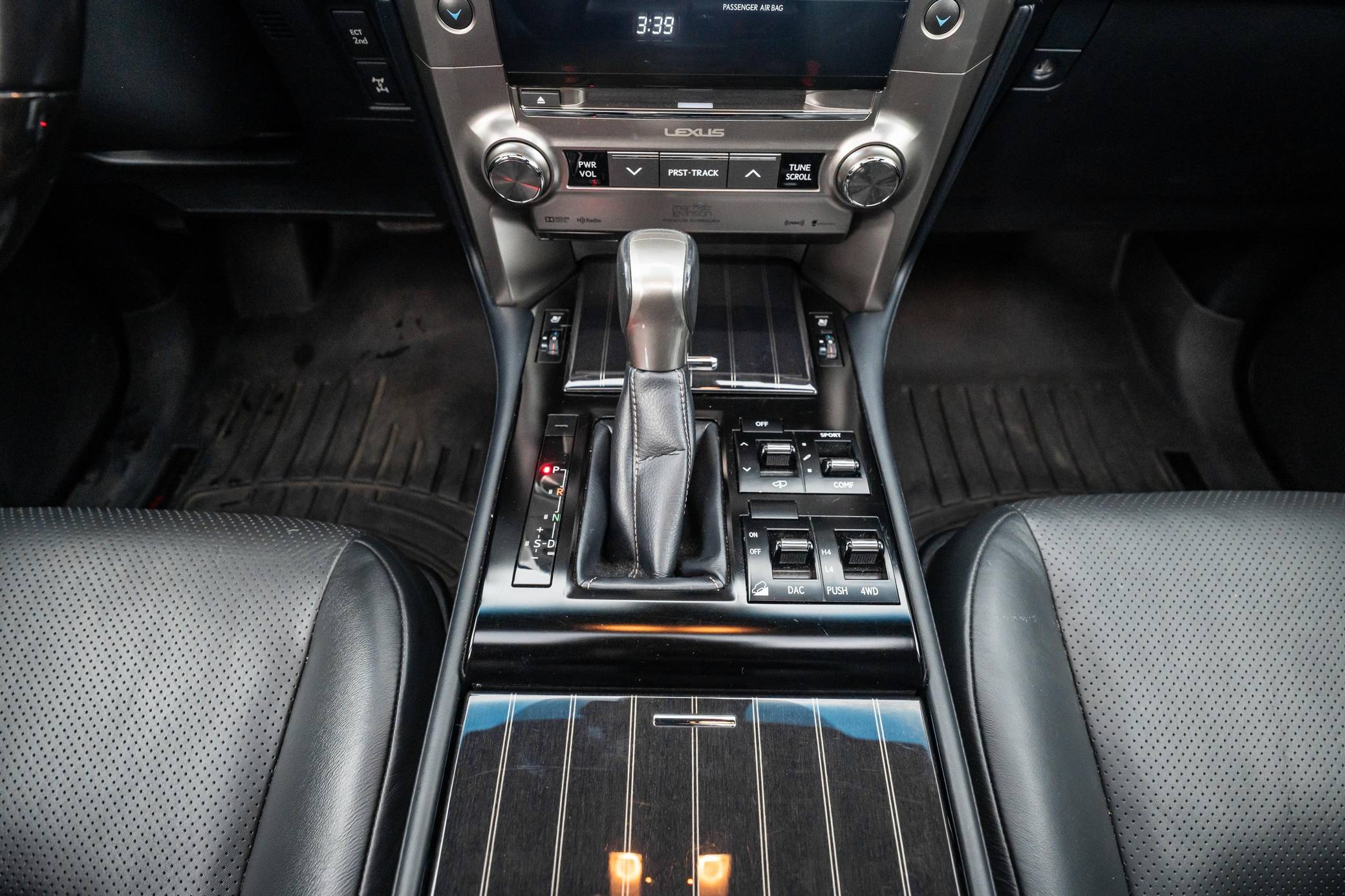 2020 Lexus GX 460 Interior 11