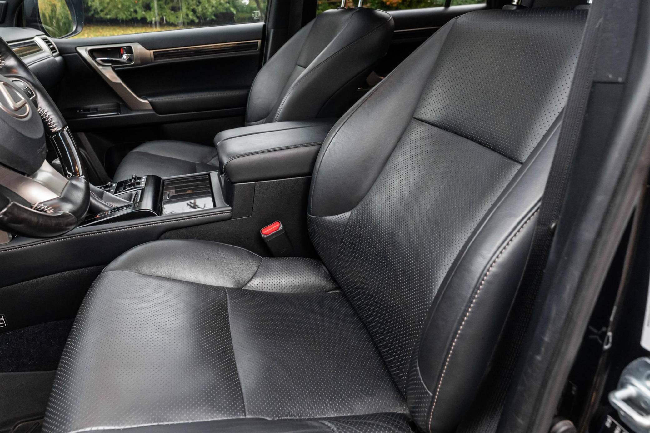 2020 Lexus GX 460 Interior 2