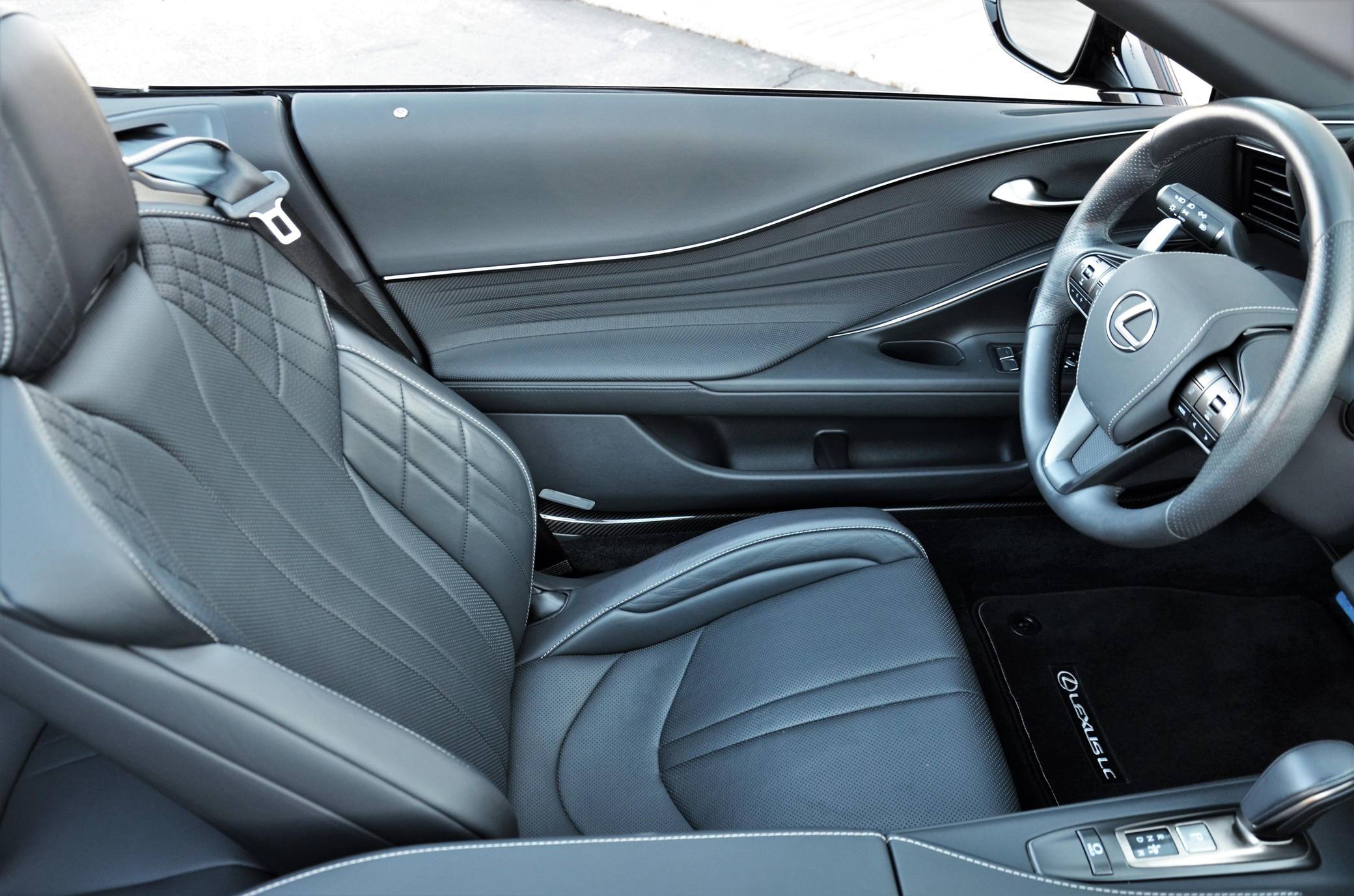 2021 Lexus LC 500 Convertible Interior 6