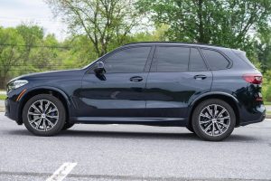 2022 BMW X5 M50i Exterior 6