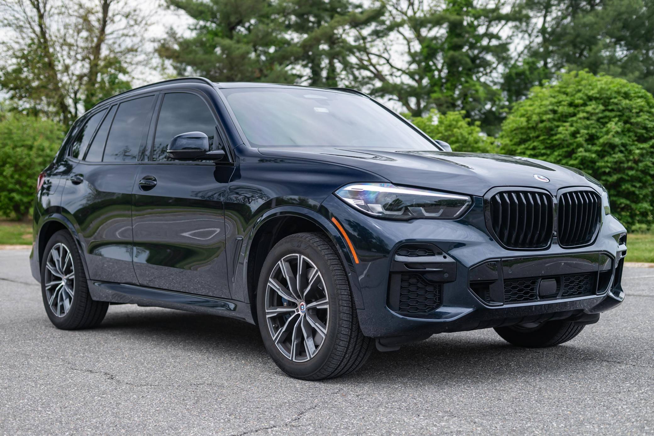 2022 BMW X5 M50i Exterior 8