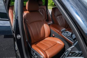2022 BMW X5 M50i Interior 5