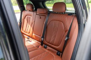 2022 BMW X5 M50i Interior 8