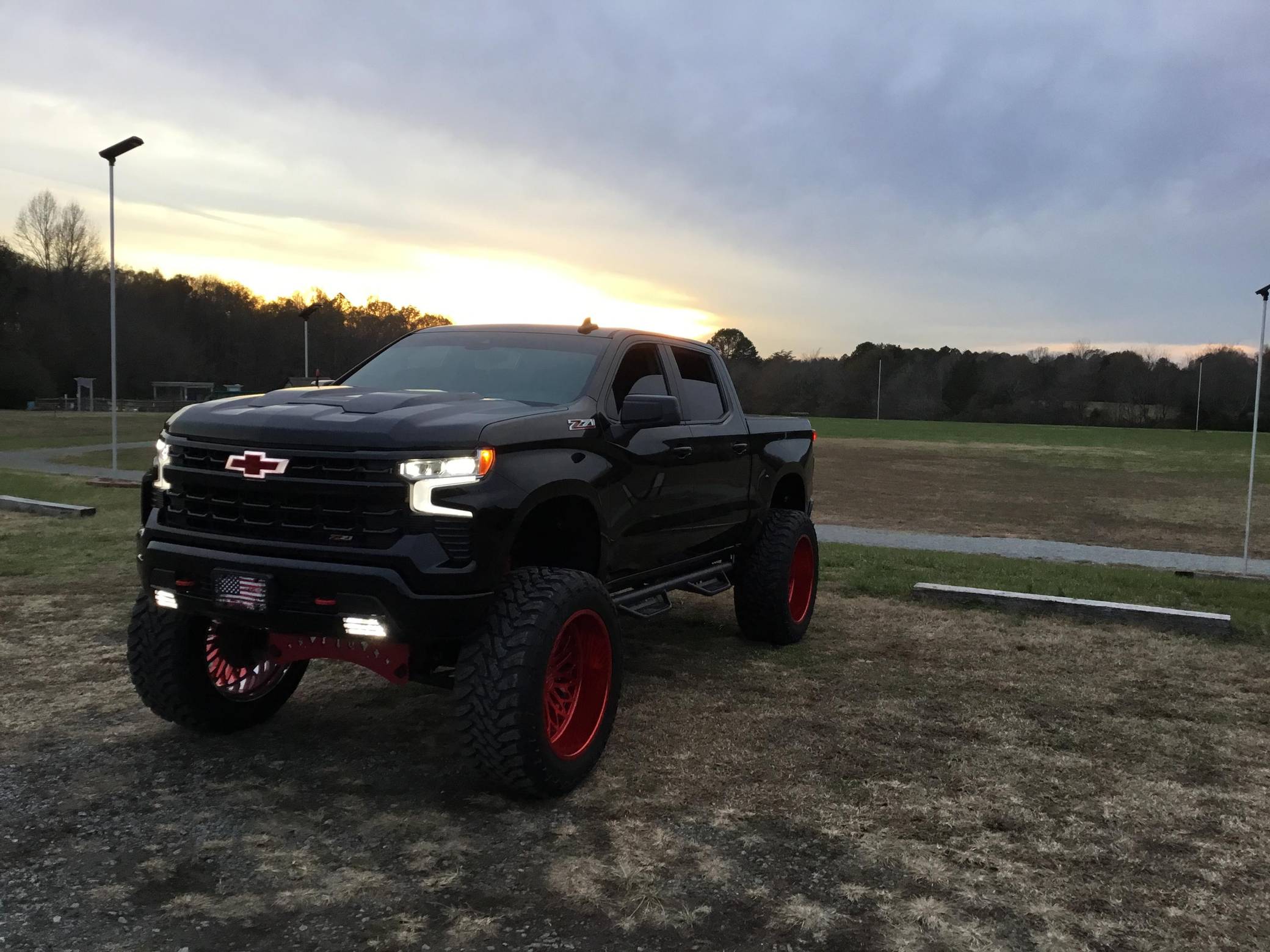 2022 Chevrolet Silverado 1500 LT Trail Boss 4x4 Exterior 12