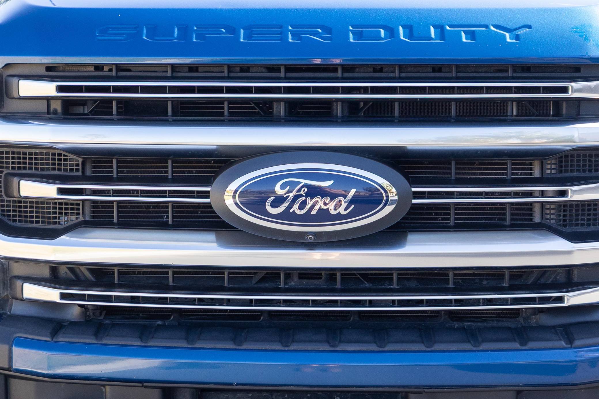2022 Ford F-250 Super Duty Platinum Tremor 4x4 Exterior 13