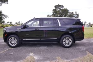 2022 GMC Yukon XL SLT 4×4 Exterior 6