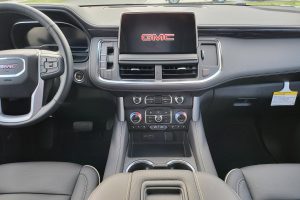 2022 GMC Yukon XL SLT 4×4 Interior 1