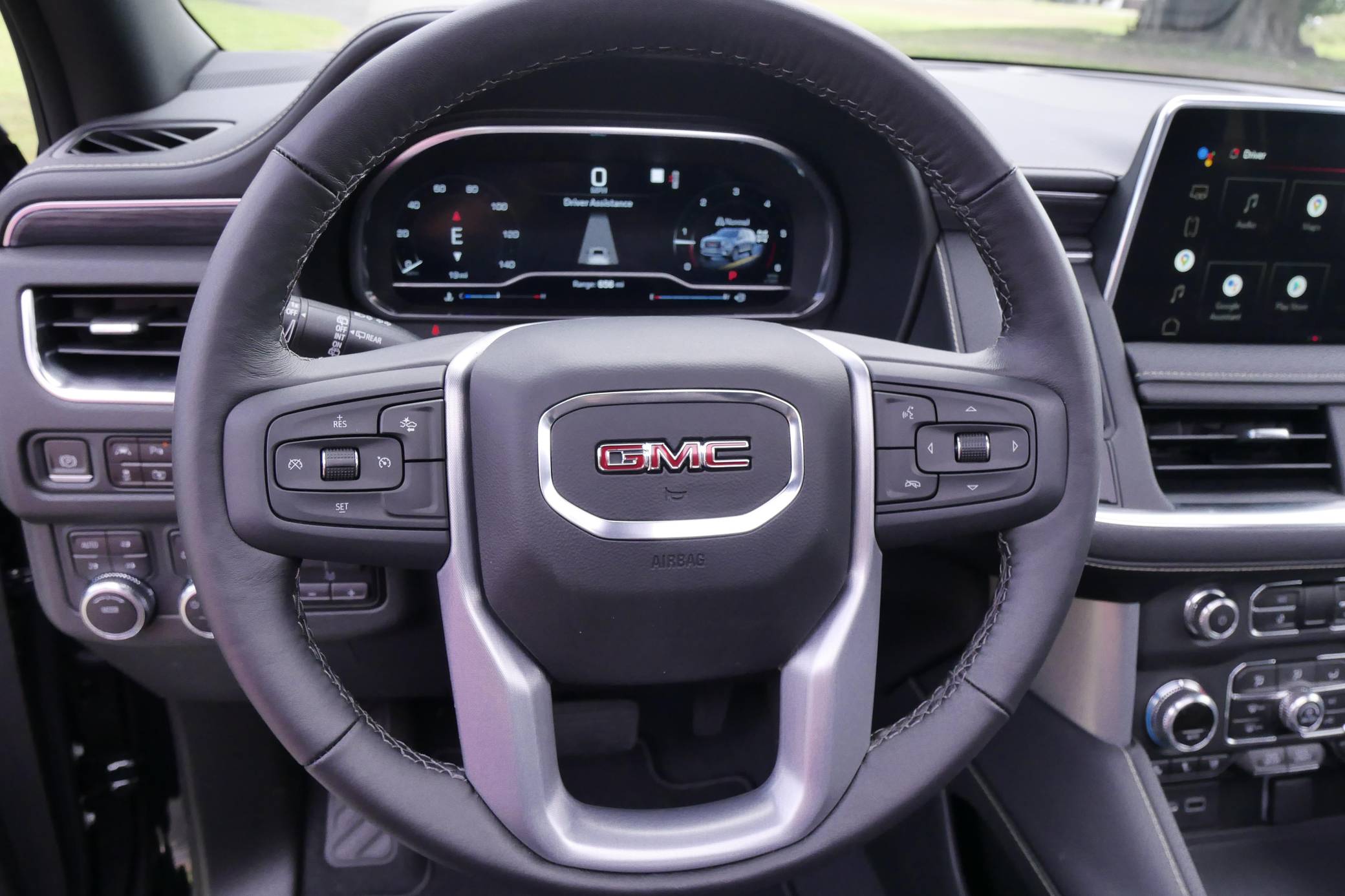 2022 GMC Yukon XL SLT 4x4 Interior 12