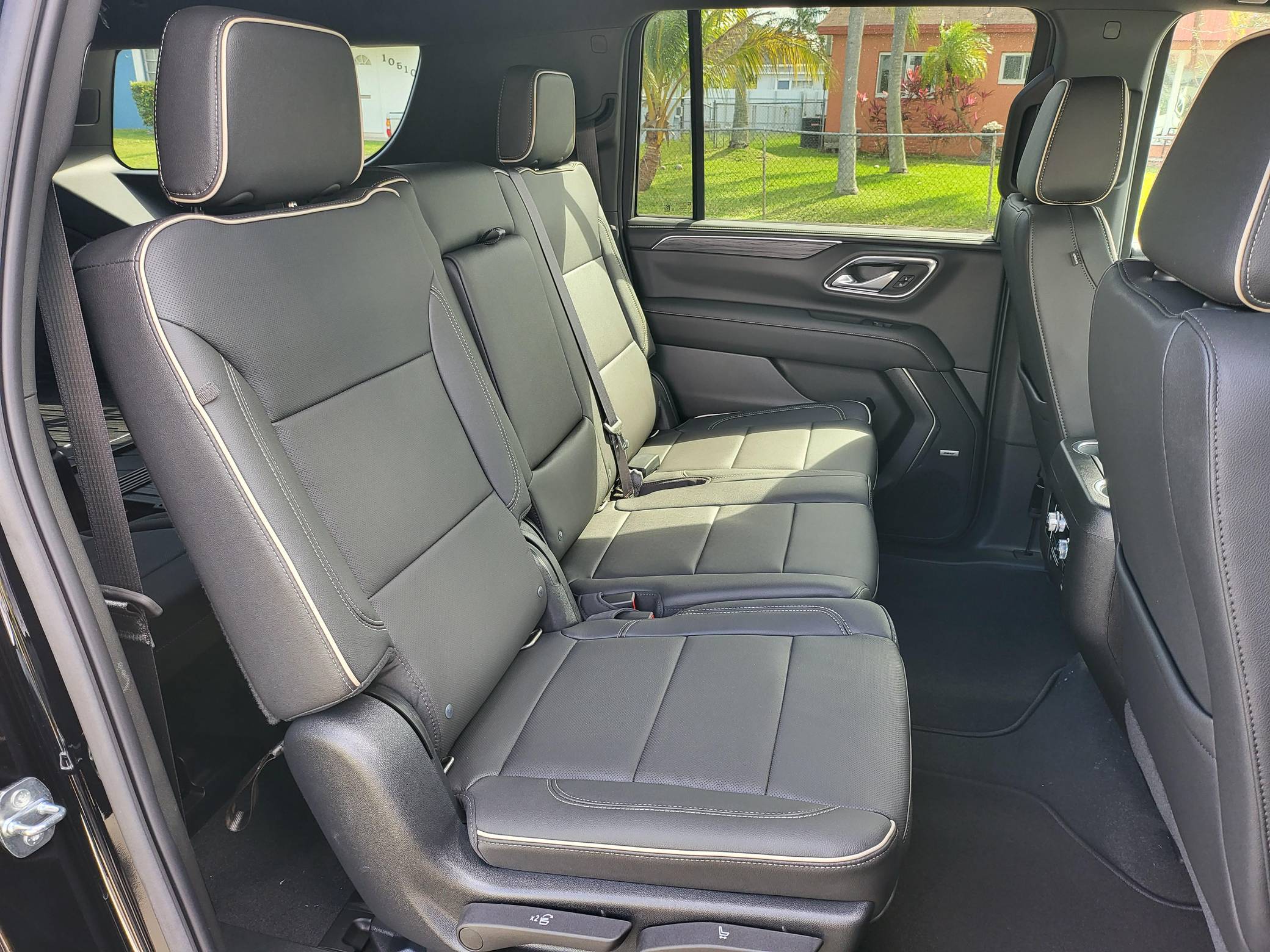 2022 GMC Yukon XL SLT 4x4 Interior 8