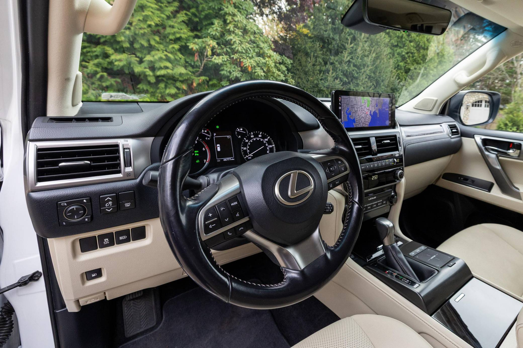 2022 Lexus GX 460 Interior 1