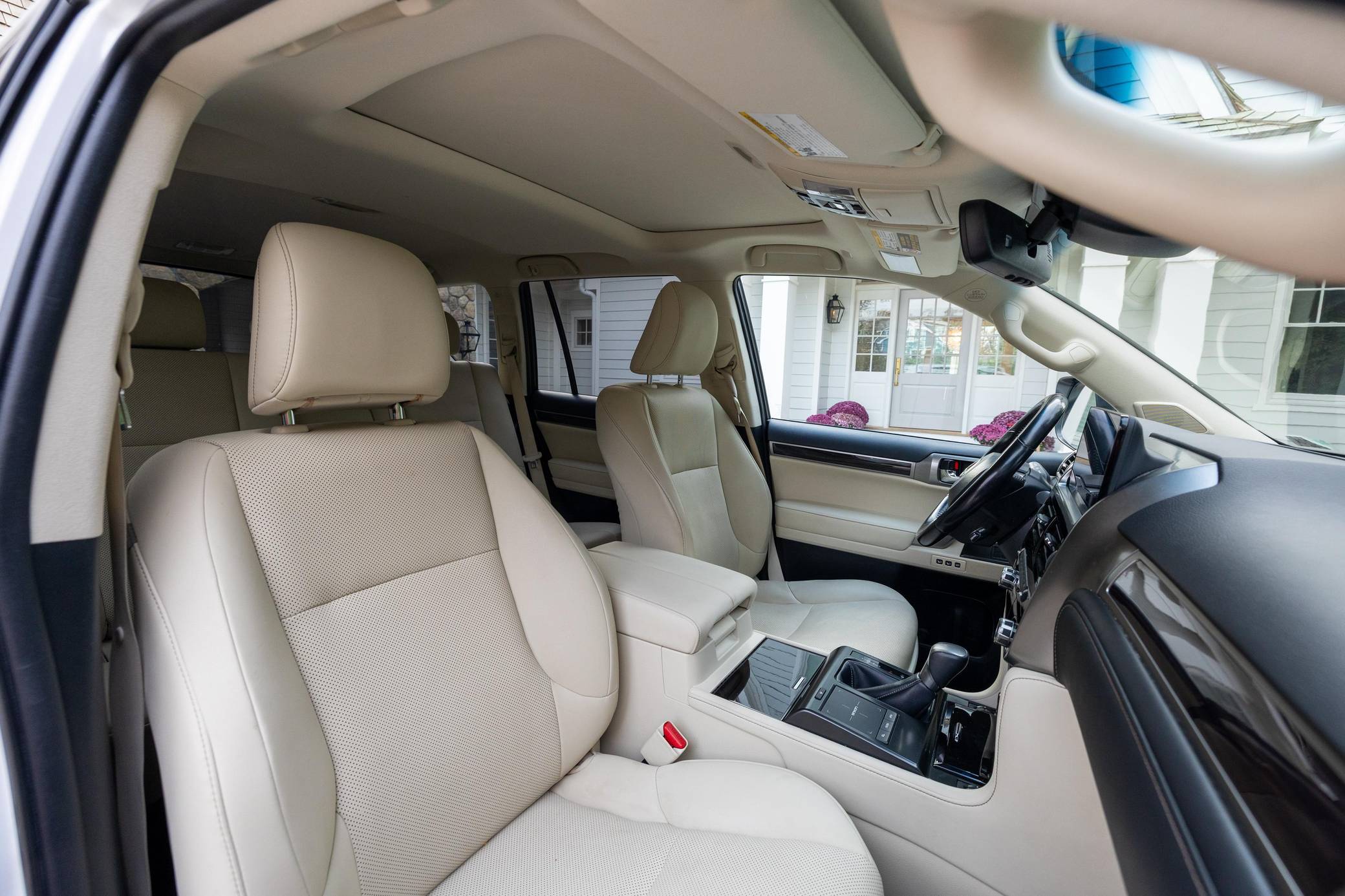 2022 Lexus GX 460 Interior 8