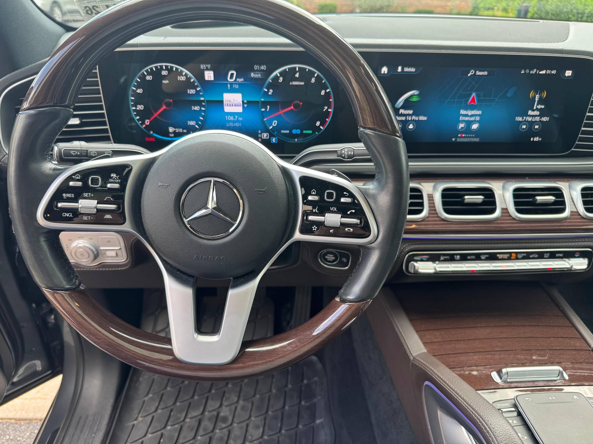 2022 Mercedes-Benz GLE450 4Matic Interior 10