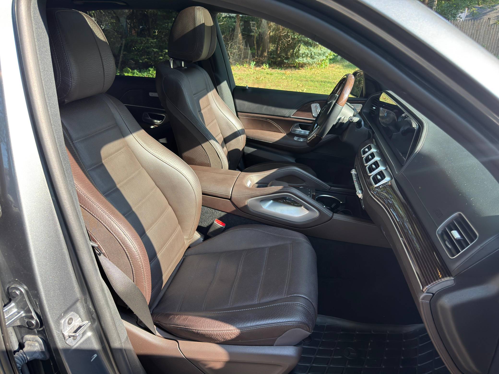 2022 Mercedes-Benz GLE450 4Matic Interior 5