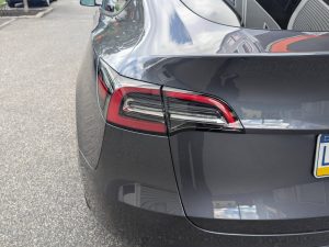 2022 Tesla Model Y Long Range AWD Exterior 12