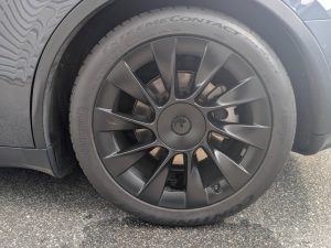 2022 Tesla Model Y Long Range AWD Exterior 18