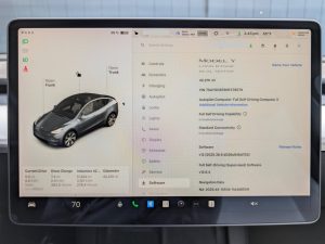 2022 Tesla Model Y Long Range AWD Interior 11