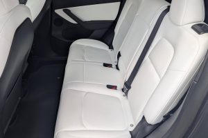 2022 Tesla Model Y Long Range AWD Interior 3